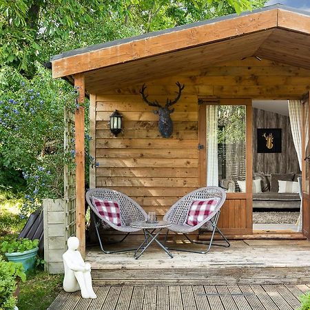 The Log Cabin With Private Hot Tub, Bath Villa Eksteriør billede