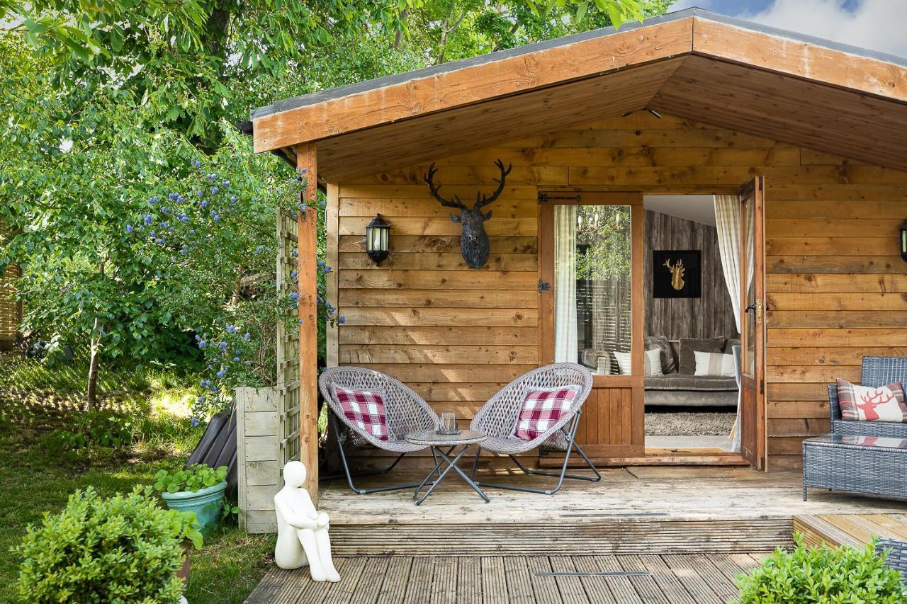 The Log Cabin With Private Hot Tub, Bath Villa Eksteriør billede